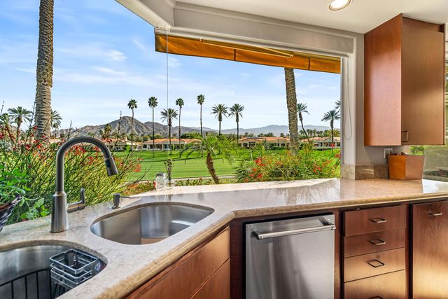 75295 St Andrews Court, Indian Wells, CA 92210