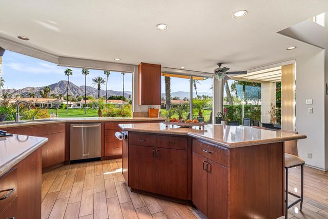 75295 St Andrews Court, Indian Wells, CA 92210