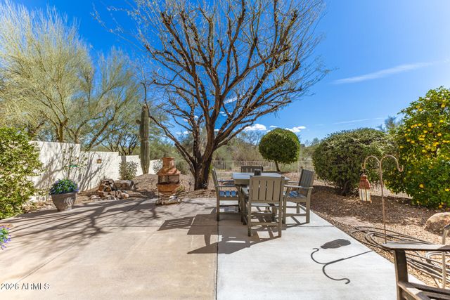 16771 E ASHBROOK Drive B, Fountain Hills, AZ 85268