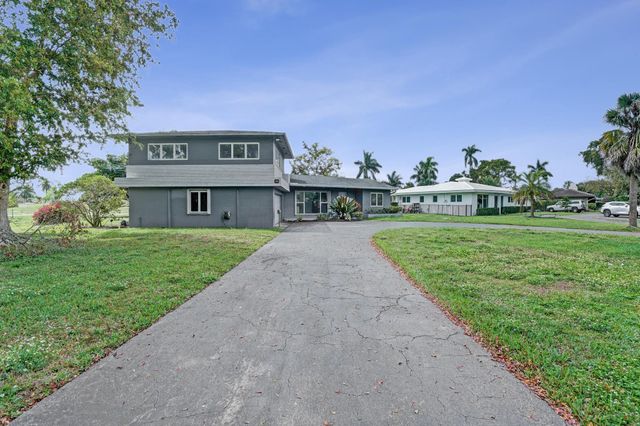 6700 E Tropical Way, Plantation, FL 33317