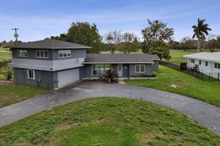 6700 E Tropical Way, Plantation, FL 33317