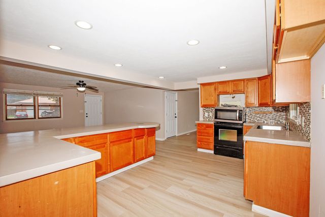 5414 Taywell Drive, Springfield, OH 45503
