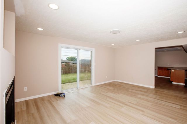 5414 Taywell Drive, Springfield, OH 45503