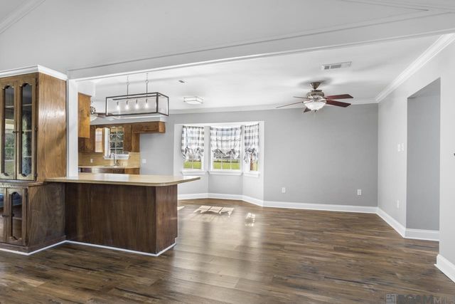 36569 Reinninger Rd, Denham Springs, LA 70706