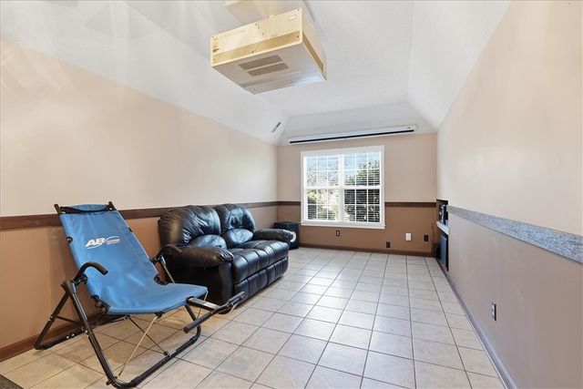 1052 Madden Bridge Road, Central, SC 29630