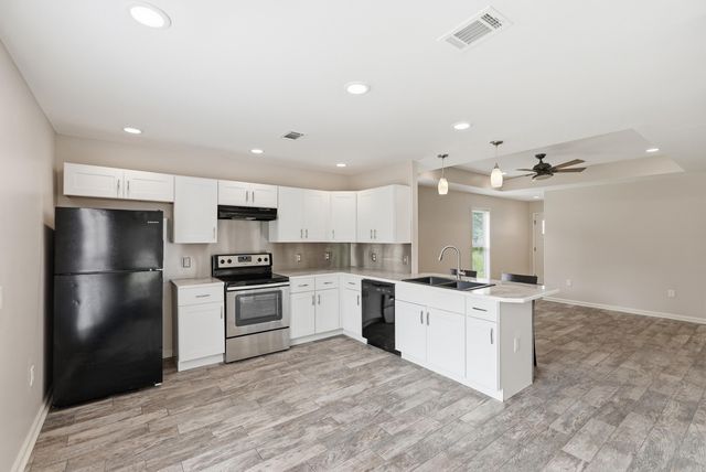 11 Brooklawn Drive, Little Rock, AR 72205