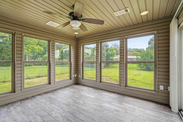 11 Brooklawn Drive, Little Rock, AR 72205