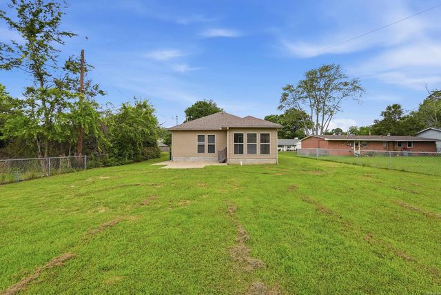 11 Brooklawn Drive, Little Rock, AR 72205