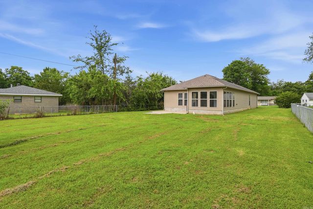 11 Brooklawn Drive, Little Rock, AR 72205
