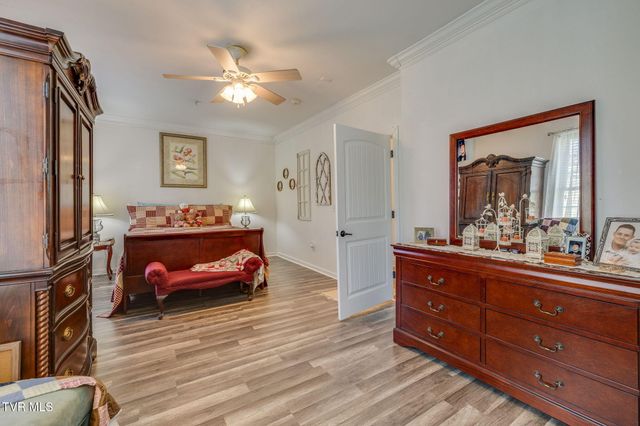 1404 Van Oaks Drive, Kingsport, TN 37665