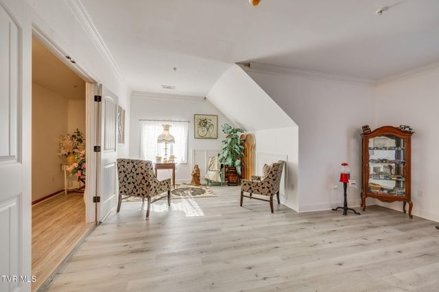 1404 Van Oaks Drive, Kingsport, TN 37665