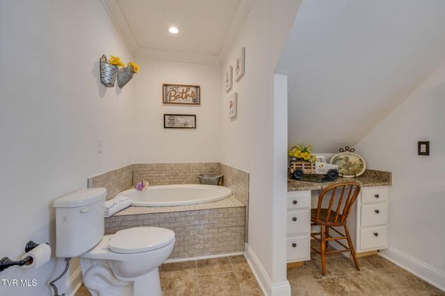 1404 Van Oaks Drive, Kingsport, TN 37665