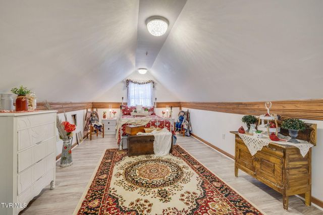 1404 Van Oaks Drive, Kingsport, TN 37665