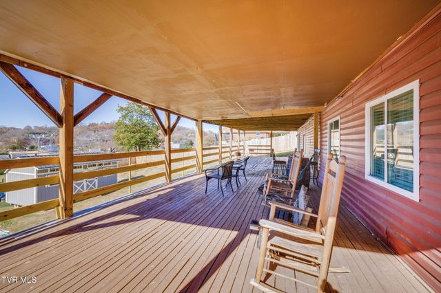 1404 Van Oaks Drive, Kingsport, TN 37665