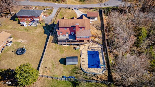 1404 Van Oaks Drive, Kingsport, TN 37665