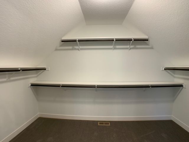 13014 Packard Street NE, Blaine, MN 55449