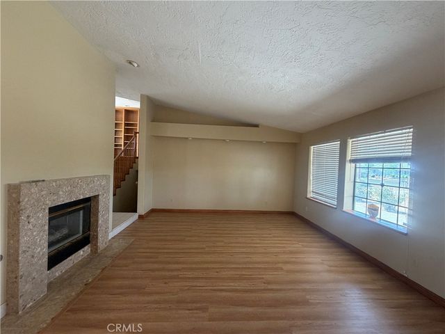 19609 Seneca, Apple Valley, CA 92307