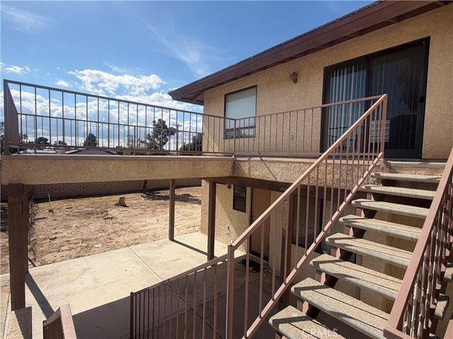 19609 Seneca, Apple Valley, CA 92307
