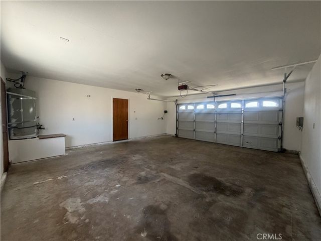 19609 Seneca, Apple Valley, CA 92307