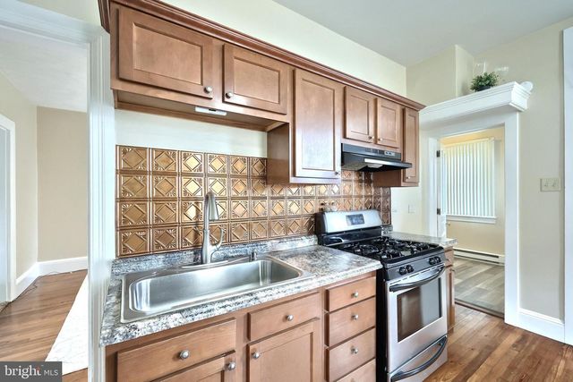 1925 W PHILADELPHIA ST, York, PA 17404