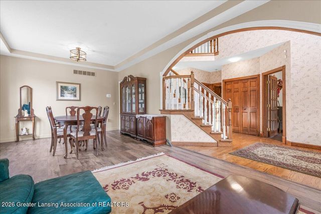 3930 Camperdown Drive, Lansing, MI 48911