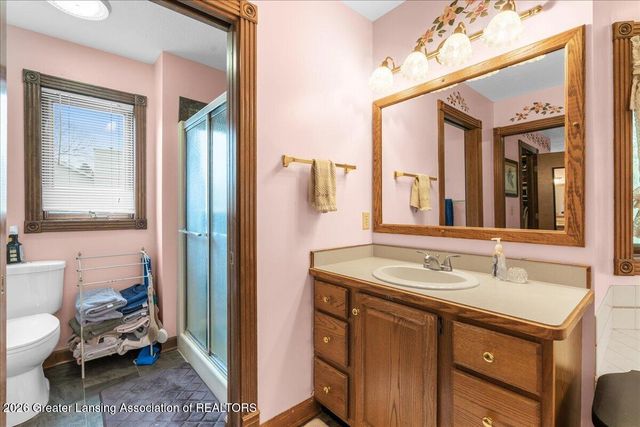 3930 Camperdown Drive, Lansing, MI 48911