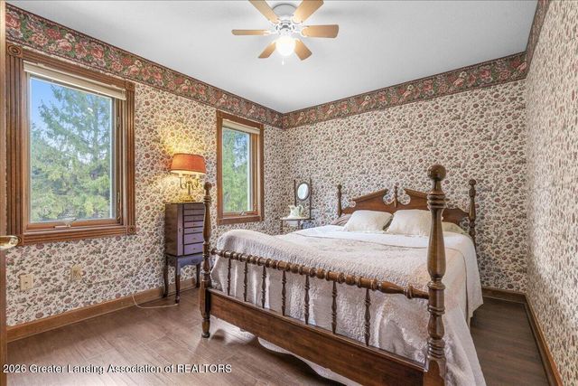 3930 Camperdown Drive, Lansing, MI 48911