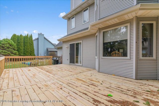 3930 Camperdown Drive, Lansing, MI 48911