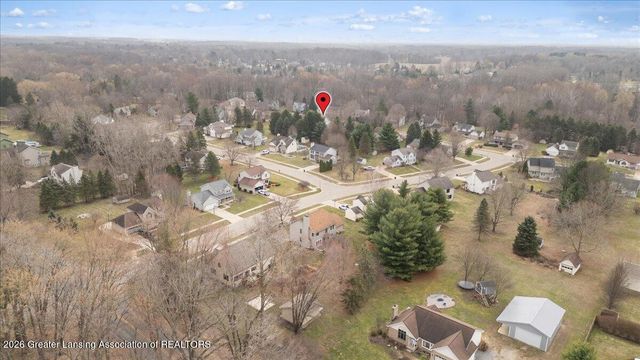 3930 Camperdown Drive, Lansing, MI 48911