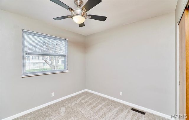 3204 Bristol Hall Drive, Bridgeton, MO 63044