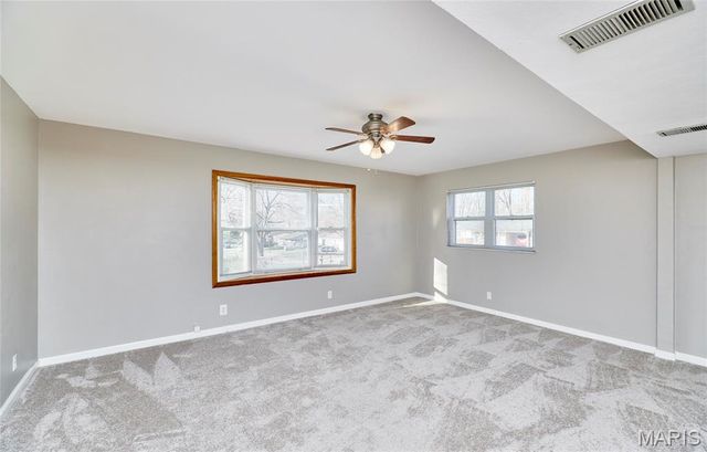 3204 Bristol Hall Drive, Bridgeton, MO 63044
