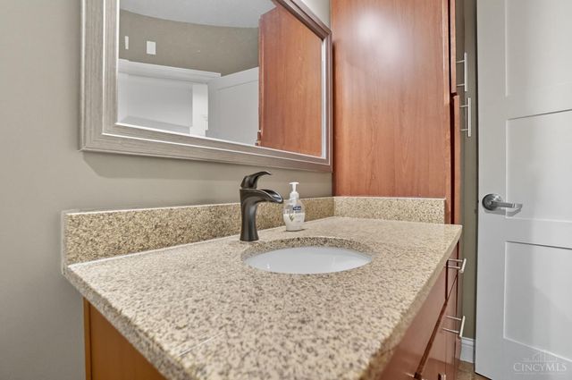 1331 Vine Street, Cincinnati, OH 45202