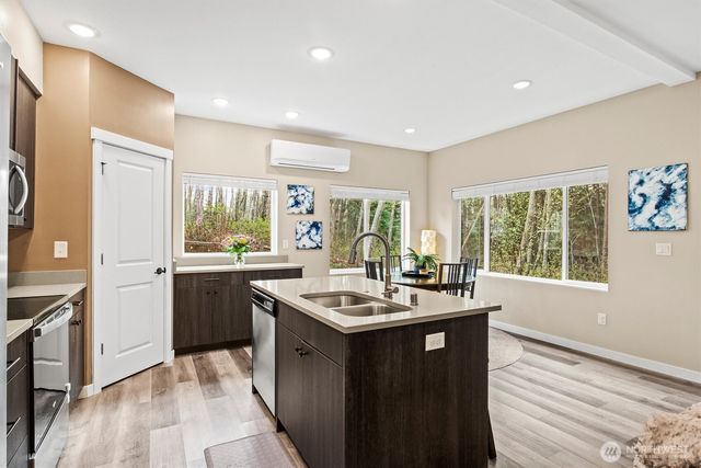 2891 Sandwood Lane, Blaine, WA 98230