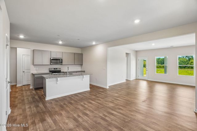 207 Hallwood Drive, Pikeville, NC 27863