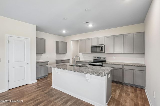 207 Hallwood Drive, Pikeville, NC 27863