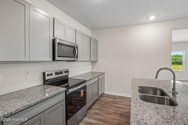 207 Hallwood Drive, Pikeville, NC 27863