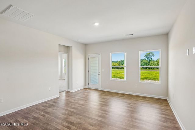 207 Hallwood Drive, Pikeville, NC 27863