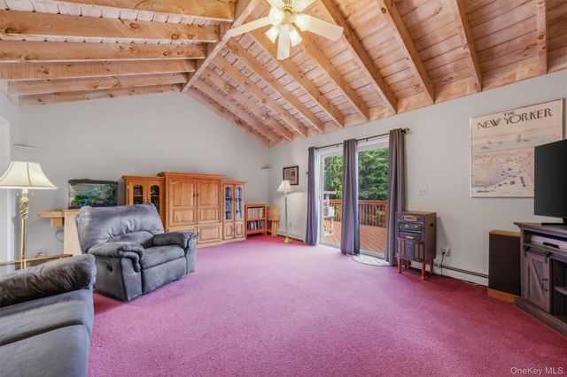 214 W Mombasha Road, Monroe, NY 10950