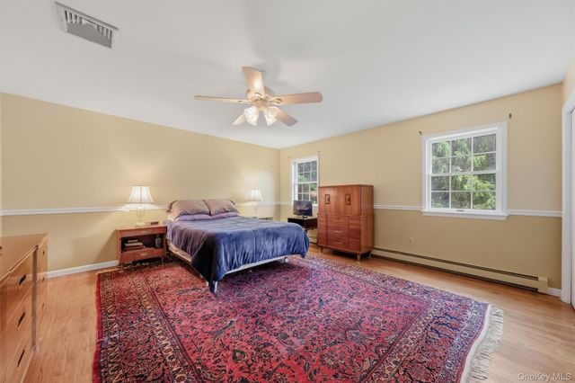 214 W Mombasha Road, Monroe, NY 10950