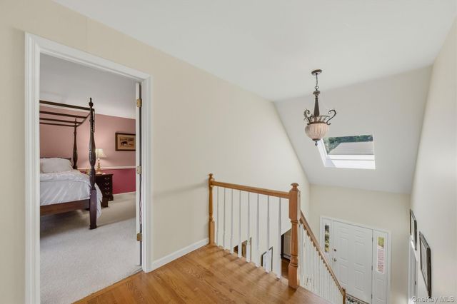 214 W Mombasha Road, Monroe, NY 10950