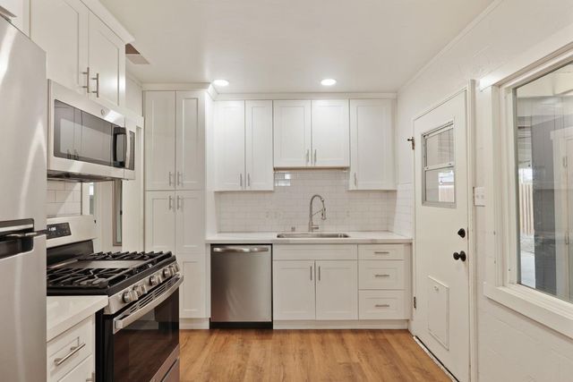 5014 Ortega St, Sacramento, CA 95820