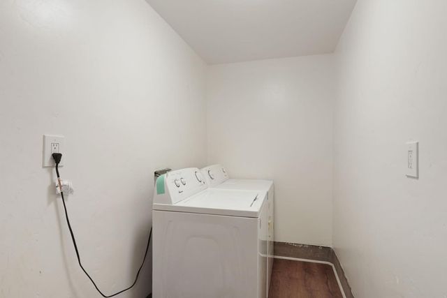 5014 Ortega St, Sacramento, CA 95820