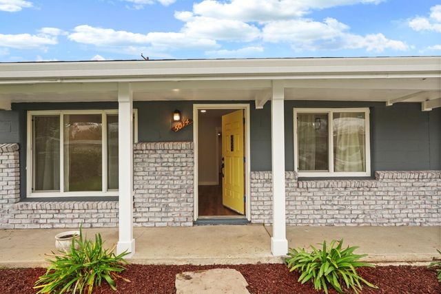 5014 Ortega St, Sacramento, CA 95820