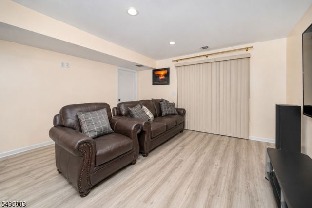 151 Kiel Ave, Butler Boro, NJ 07405