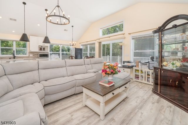 151 Kiel Ave, Butler Boro, NJ 07405