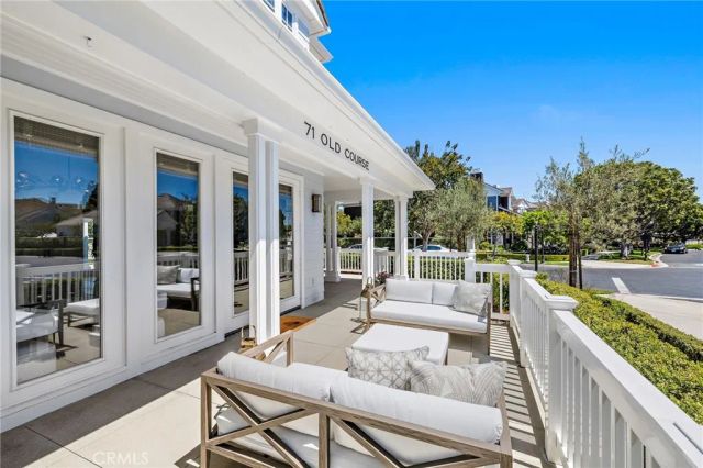 71 Old Course Drive, Newport Beach, CA 92660