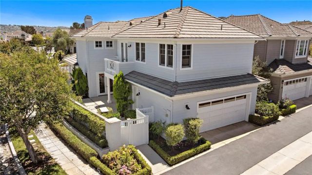 71 Old Course Drive, Newport Beach, CA 92660
