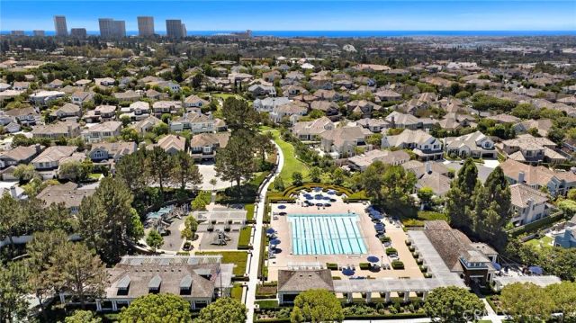 71 Old Course Drive, Newport Beach, CA 92660