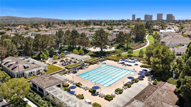 71 Old Course Drive, Newport Beach, CA 92660
