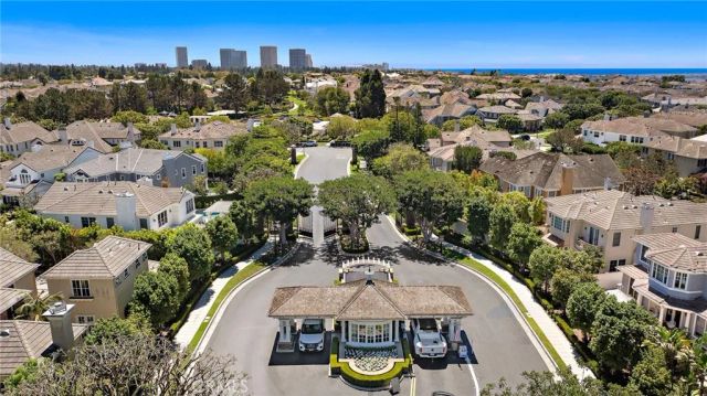71 Old Course Drive, Newport Beach, CA 92660